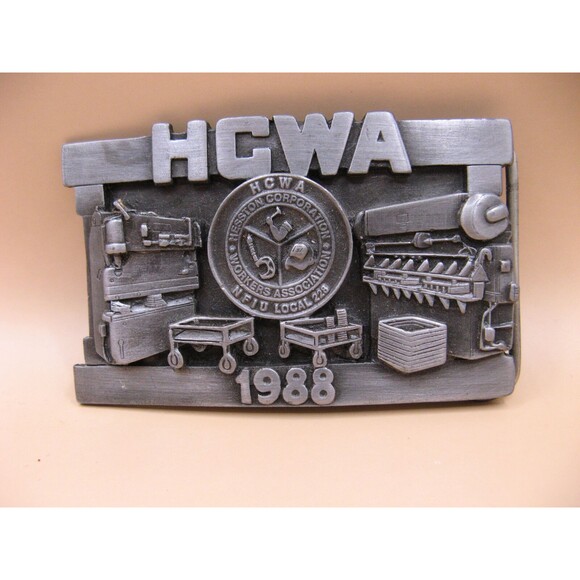 HWCA 1988 Hesston Corporation Fabrication Belt Buckle Siskiyou Oregon Made USA - Picture 1 of 3